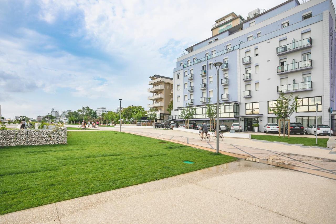 Hotel Baya - In Centro, Sul Mare Milano Marittima Ngoại thất bức ảnh